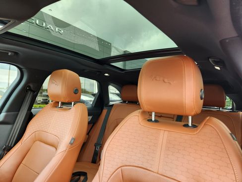 Certified 2026 Jaguar F-PACE R-Dynamic S AWD/4WD image 12