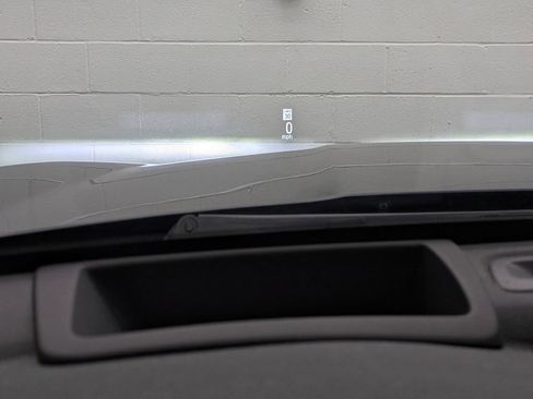 Used 2018 Honda Accord Touring image 5