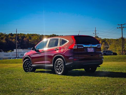 Used 2016 Honda CR-V SE image 6