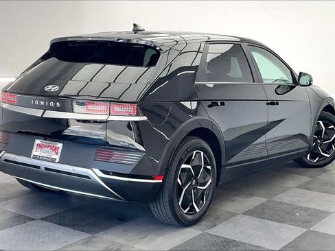 Used 2024 Hyundai Ioniq 5 SEL AWD/4WD image 13