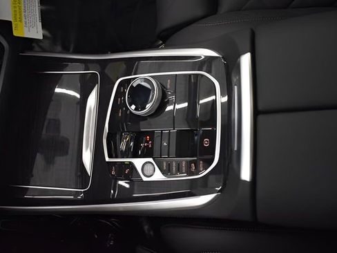 New 2026 BMW X5 M60i image 28