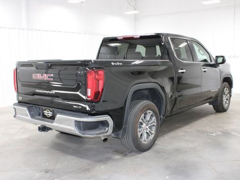 Used 2025 GMC Sierra 1500 SLT image 9
