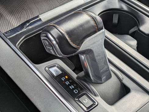 Used 2023 Ford F150 Platinum image 49