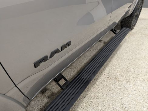 Used 2021 RAM 1500 Limited w/ Night Edition image 9