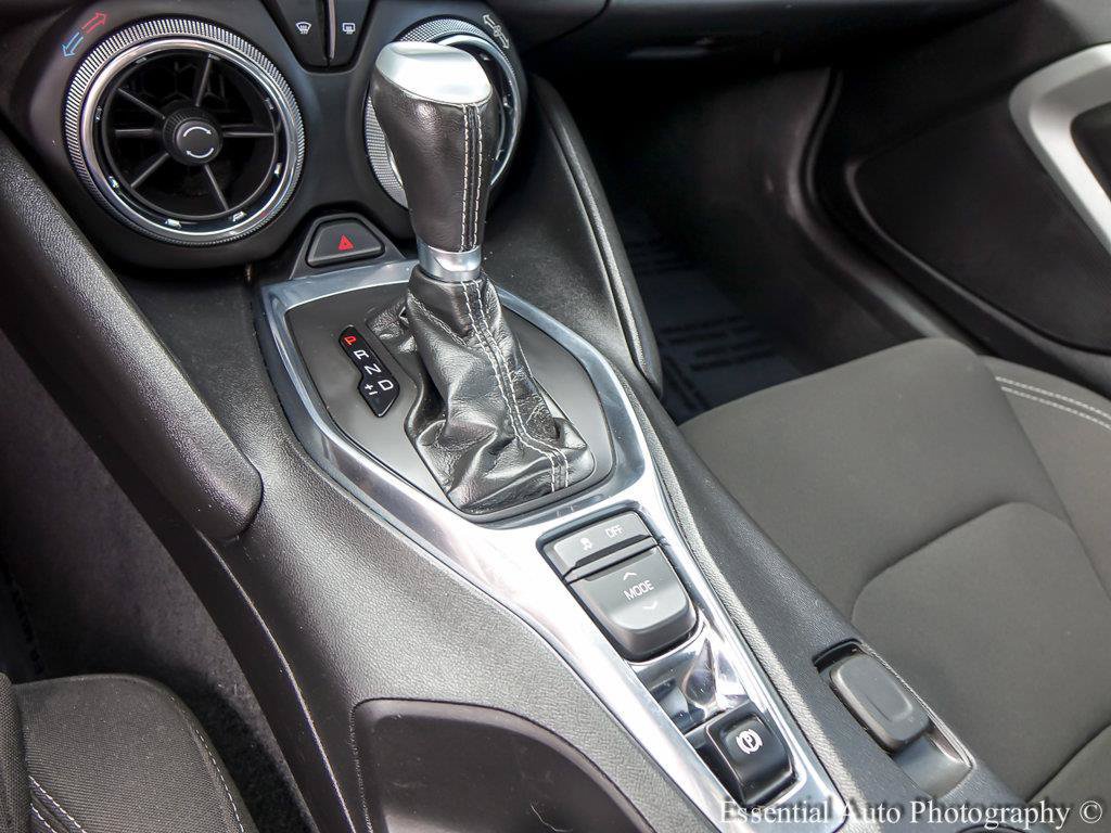 Used 2020 Chevrolet Camaro LT w/ RS Package RWD image 18