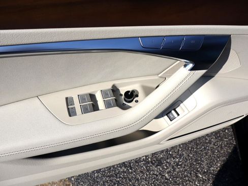 Used 2024 Audi A6 3.0T Prestige image 13