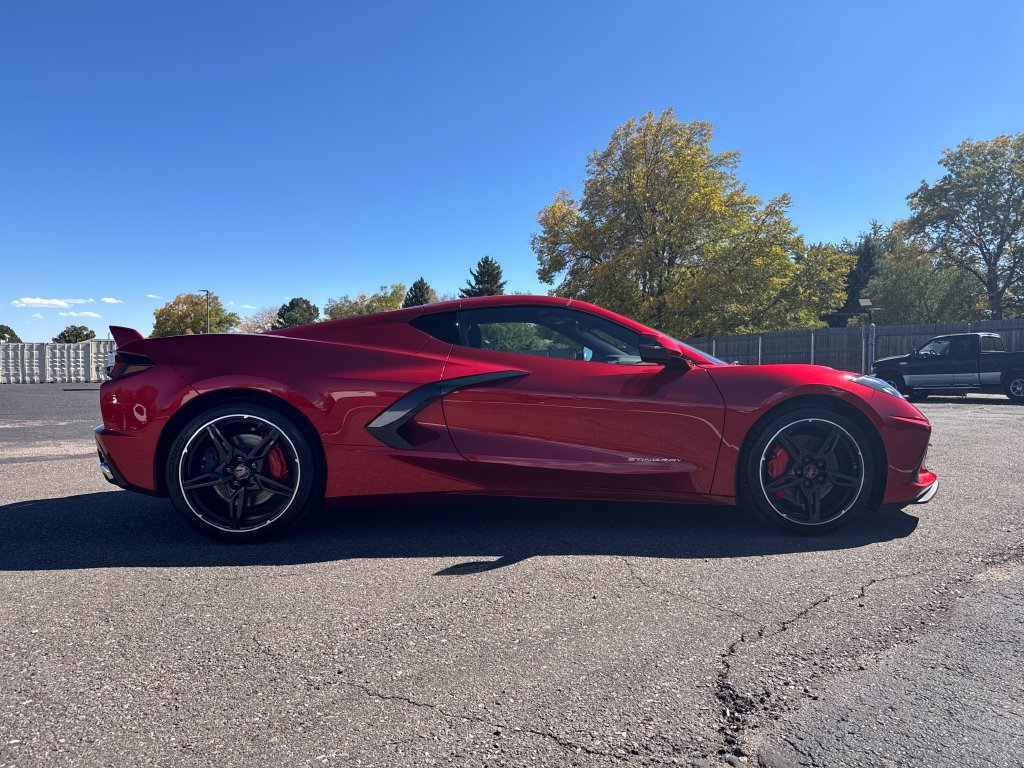 Used 2021 Chevrolet Corvette Stingray Preferred Cpe w/ Z51 Performance Package RWD image 6