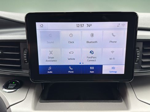 Used 2021 Ford Explorer XLT w/ Class III Trailer Tow Package AWD/4WD image 28