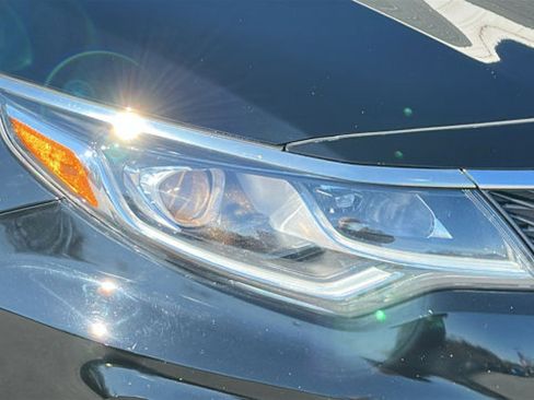 Used 2020 Kia Optima LX image 4