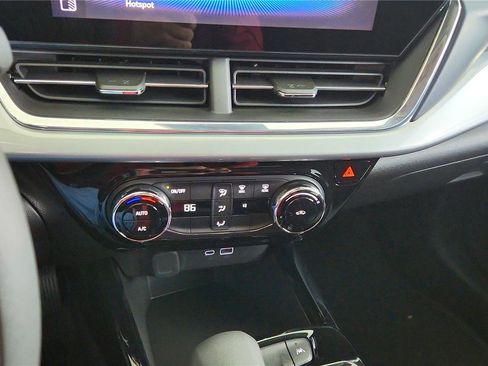 New 2026 Chevrolet Trax LT image 41