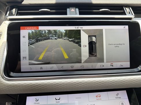Used 2020 Land Rover Range Rover Velar R-Dynamic S AWD/4WD image 35