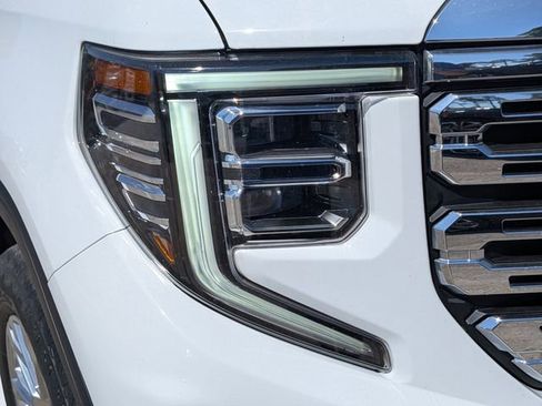 Used 2022 GMC Sierra 1500 Denali image 9