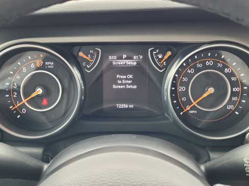 Used 2019 Jeep Wrangler Sport AWD/4WD image 18
