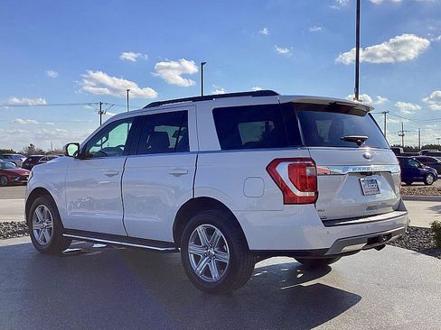 Used 2019 Ford Expedition XLT w/ Equipment Group 202A image 7