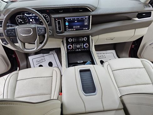 Used 2021 GMC Yukon Denali RWD image 31