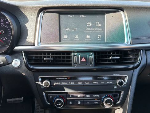 Used 2018 Kia Optima SX FWD image 18
