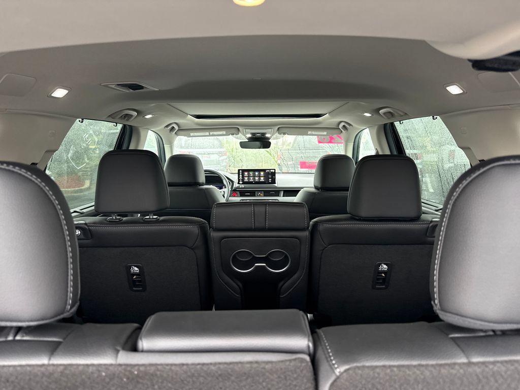 Certified 2026 Honda Pilot Touring image 46