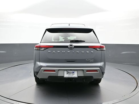 Used 2022 Nissan Pathfinder Platinum w/ Cargo Package image 7