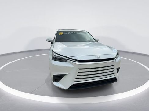 Certified 2025 Lexus TX 350 FWD w/ Technology Package image 2