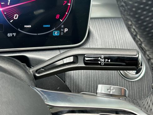 Used 2023 Mercedes-Benz C 300 Sedan image 23