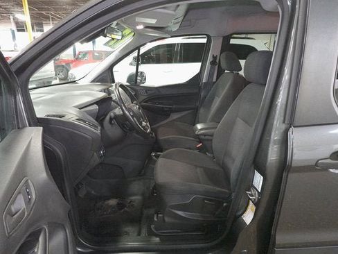 Used 2017 Ford Transit Connect XL image 8