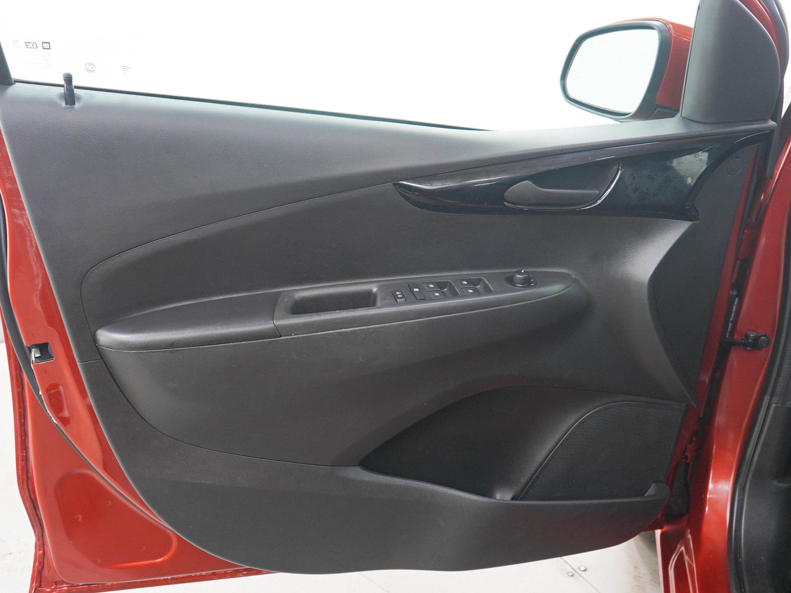 Used 2022 Chevrolet Spark LT FWD image 19