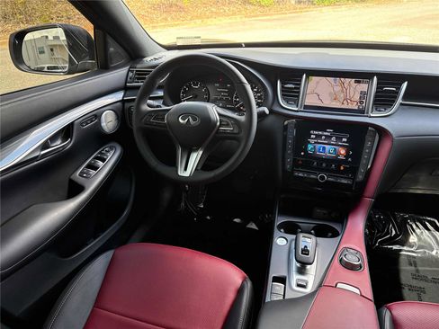 Certified 2025 INFINITI QX50 Sport image 14