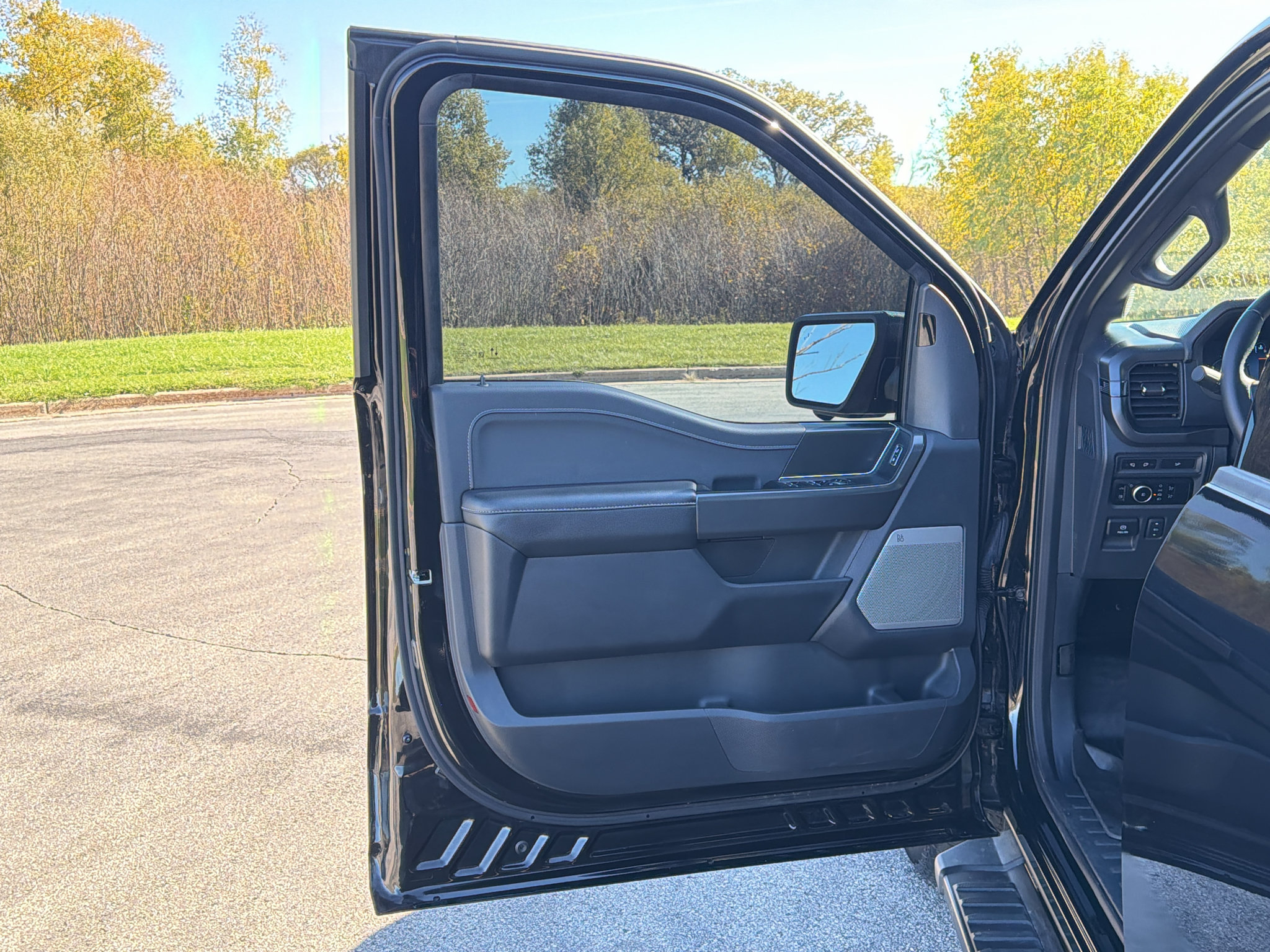 Certified 2024 Ford F150 XLT AWD/4WD image 10