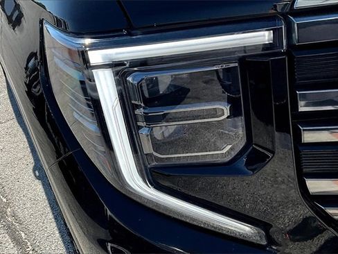 Used 2023 GMC Sierra 1500 AT4 w/ AT4 Preferred Package image 33