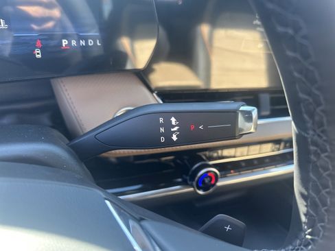 New 2026 Chevrolet Equinox ACTIV w/ Convenience Package III image 31