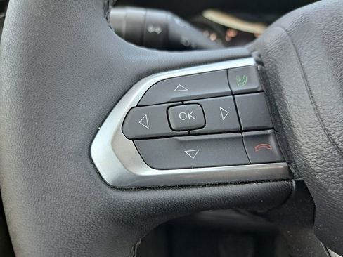 Used 2026 Jeep Compass Limited AWD/4WD image 14