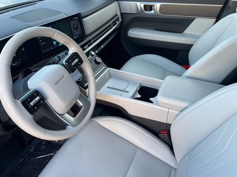 Used 2024 Hyundai Santa Fe SEL image 11