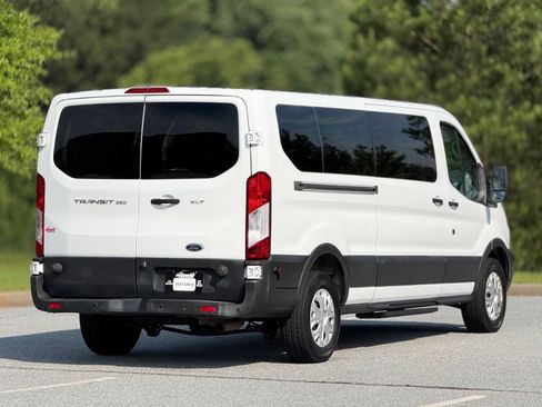 Used 2017 Ford Transit 350 XLT RWD image 12