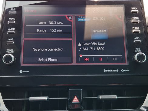 Used 2022 Toyota Camry XSE FWD image 19