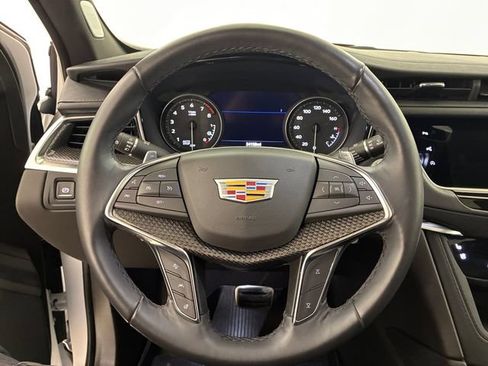 Certified 2024 Cadillac XT5 Sportv w/ Technology Package AWD/4WD image 22
