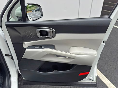 Used 2025 Kia Sorento EX w/ EX Panoramic Sunroof Package FWD image 41