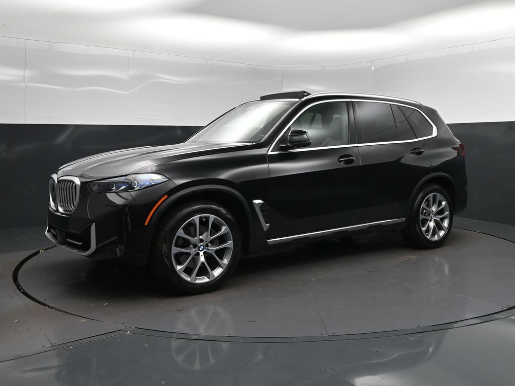 Certified 2026 BMW X5 sDrive40i RWD image 3