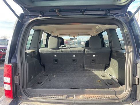 Used 2012 Jeep Liberty Sport image 24