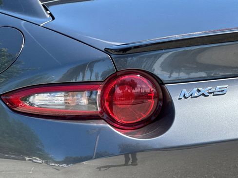 Used 2017 MAZDA MX-5 Miata RF Club image 24