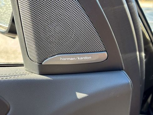 New 2026 BMW X7 xDrive40i w/ M Sport Package image 11