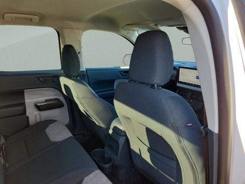 New 2026 Ford Maverick XLT image 27