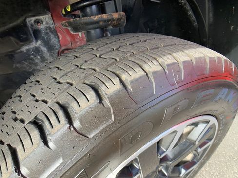 Used 2023 Jeep Renegade Trailhawk image 30