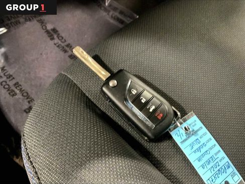 Certified 2021 Toyota Corolla SE image 14