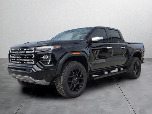 New 2026 GMC Canyon Denali w/ LPO, Denali Black Edition AWD/4WD image 2