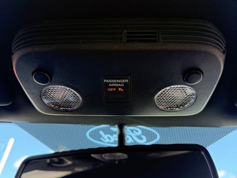 Used 2019 Ford Mustang Premium image 30