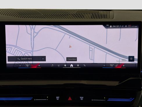 Used 2025 BMW 530i xDrive image 17