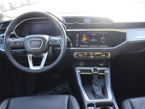 Used 2023 Audi Q3 2.0T Premium w/ Convenience Package image 13