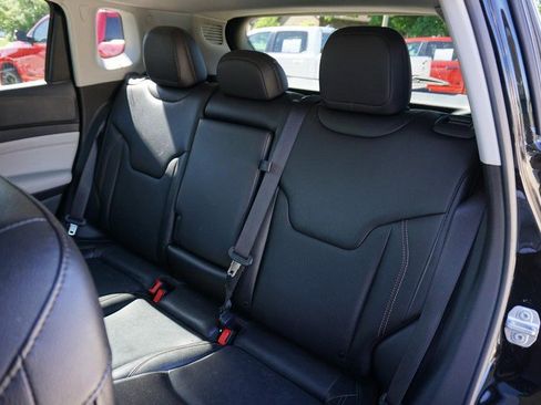 Used 2022 Jeep Compass Limited AWD/4WD image 25