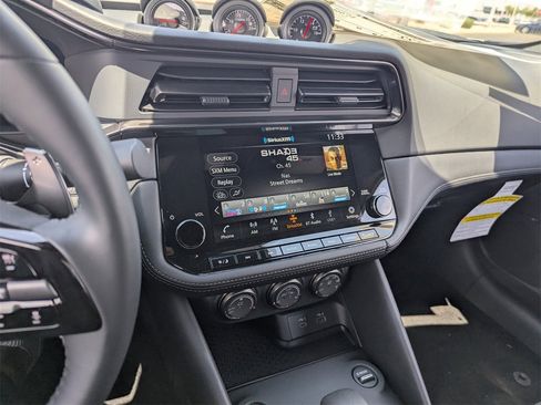 New 2025 Nissan Z Performance w/ Floor Mat Package image 25