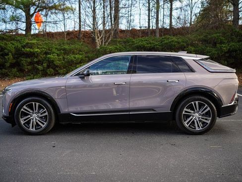 Used 2025 Cadillac Lyriq Luxury image 4